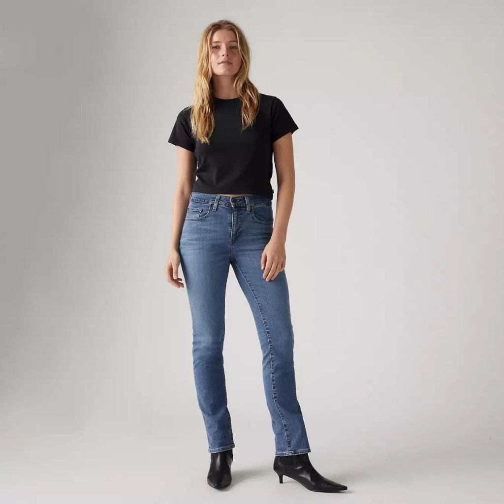 LEVI'S® WOMEN'S 724 HIGH RISE STRAIGHT JEANS - BLUE WAVE